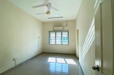 Sg Siput (U) Double Storey Endlot