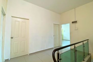 Sg Siput (U) Double Storey Endlot
