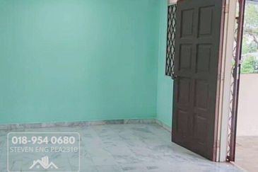 Double Storey Taman Syabas near Ipoh Garden East For Sale