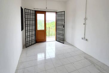 Panorama Lapangan Perdana