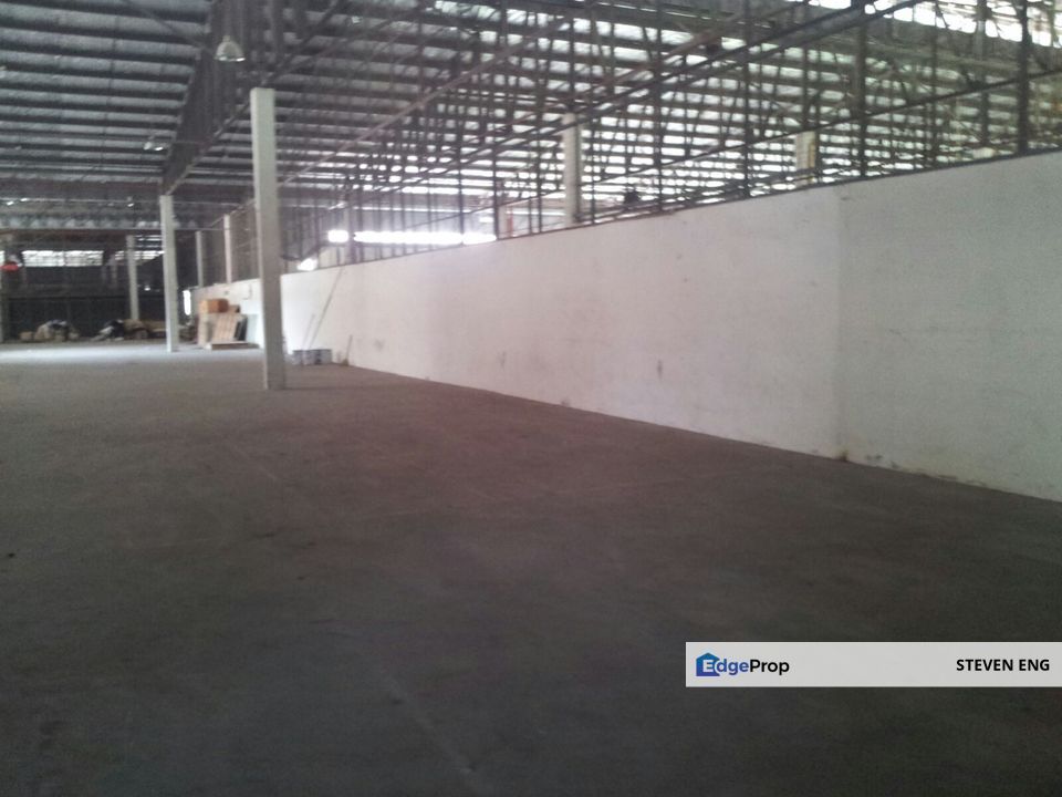 Kuala Kangsar Warehouse Factory Good Location, Land Area 5ac, Large Built-Up 150,000sf, Perak, Kuala Kangsar