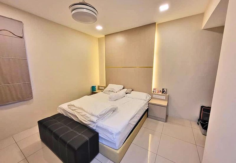 Manhattan Condominium