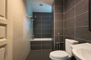 KINTA RIVERFRONT HOTEL & SUITES