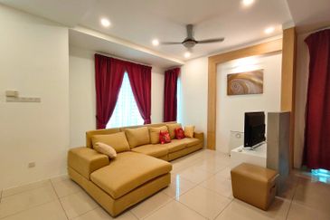 PANORAMA LAPANGAN SAUJANA (GREEN PARK)