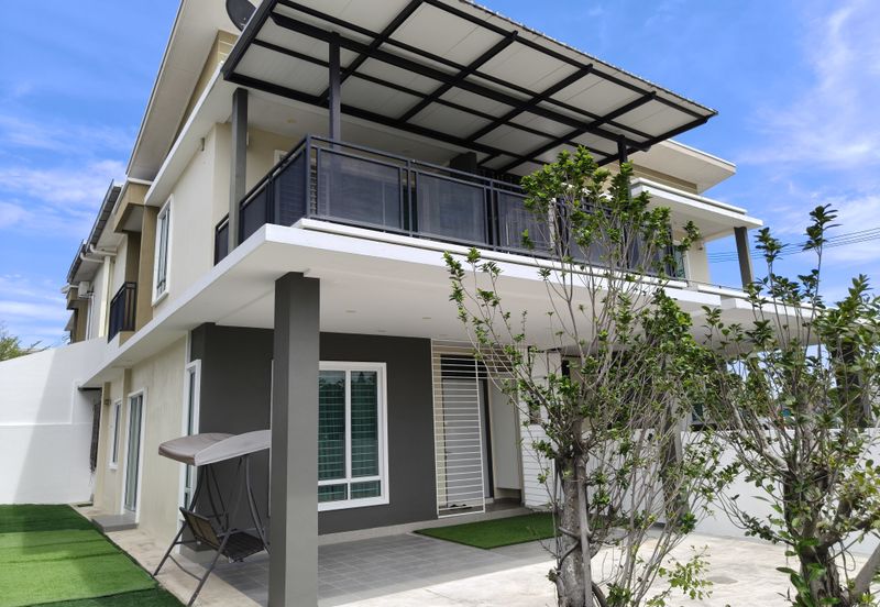 PANORAMA LAPANGAN SAUJANA (GREEN PARK)