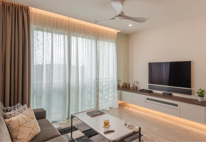 Fully Furnished, Freehold, Location, Easy Access