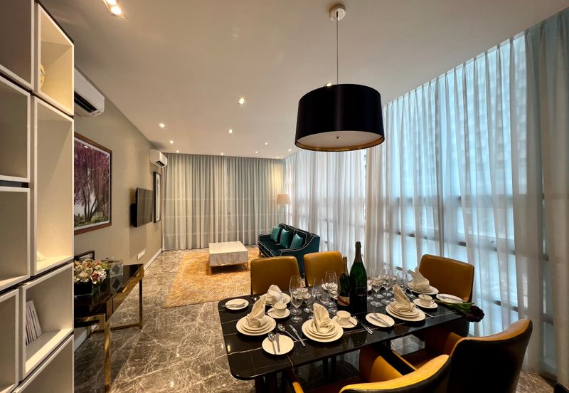 Face Platinum Suites