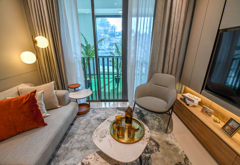 Skyline Kuchai, Kuchai Lama Centre, 400M To MRT 2 & 3,High Rental & ROI,Free Furniture