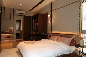 Sanderling @ Lakefront Cyberjaya