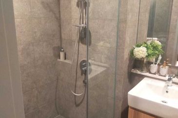 TwinPines Serviced Suites @ Tropicana Grandhill