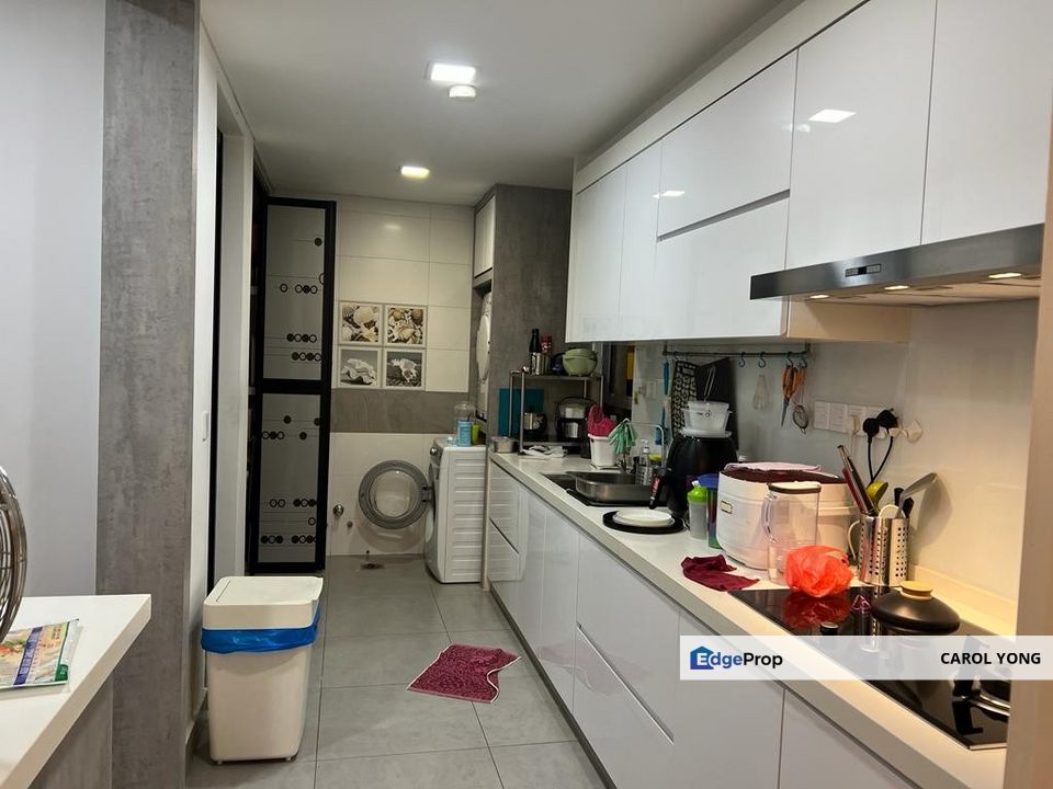 Full Renovated Unit with nice facing view, ready to rent, Kuala Lumpur, Desa Parkcity