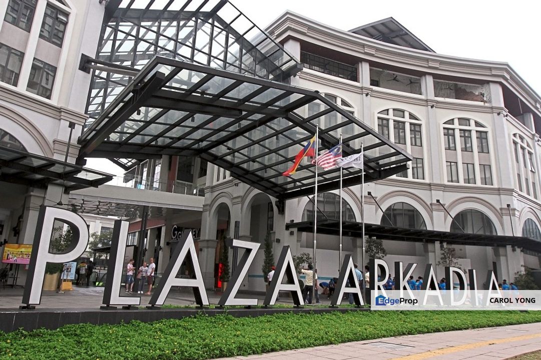 High Demand Retail Space at Plaza Arkadia with Foot Traffic, Kuala Lumpur, Desa Parkcity