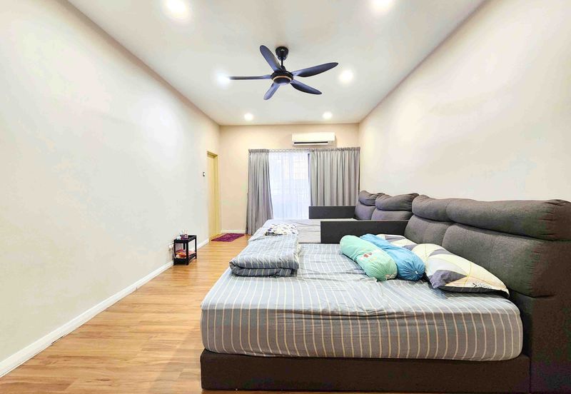 Lake Fields - Meadows and Glades