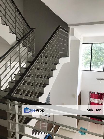 D【5 Big Rooms】Double Height Ceiling Modern and Stylish 3-Storey Home Perfect for Family Living!, Kuala Lumpur, Sungai Besi