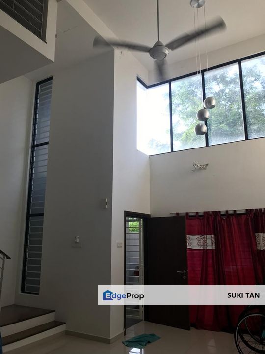 D【5 Big Rooms】Double Height Ceiling Modern and Stylish 3-Storey Home Perfect for Family Living!, Kuala Lumpur, Sungai Besi