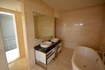 The Grove @ Lake Fields