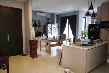 The Grove @ Lake Fields