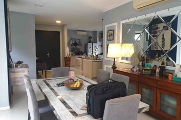 The Grove @ Lake Fields