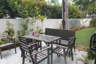 The Grove @ Lake Fields