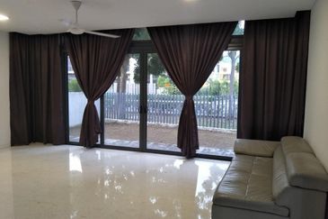 The Grove @ Lake Fields