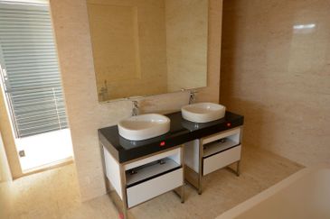 The Grove @ Lake Fields