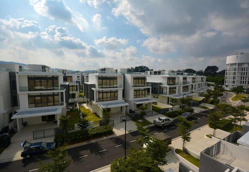 The Grove @ Lake Fields