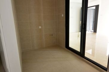 The Grove @ Lake Fields