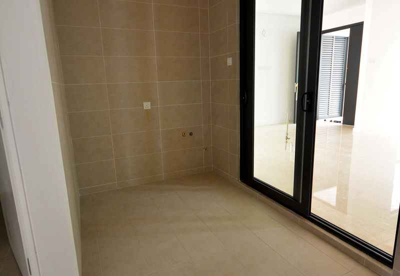 The Grove @ Lake Fields