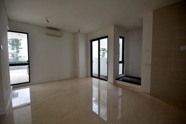 The Grove @ Lake Fields