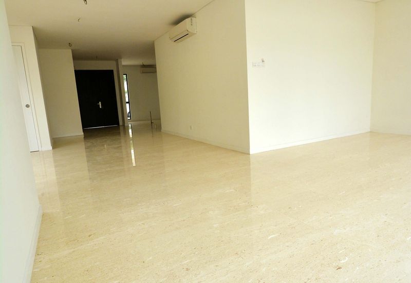 The Grove @ Lake Fields