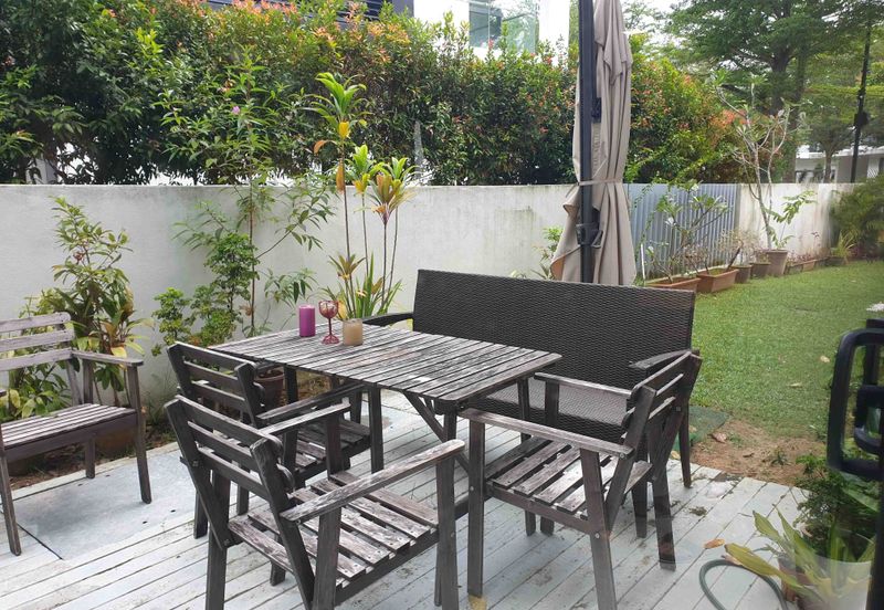 The Grove @ Lake Fields