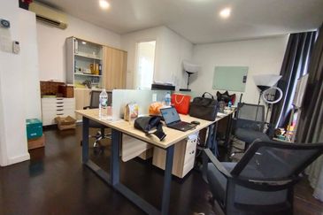 The Grove @ Lake Fields