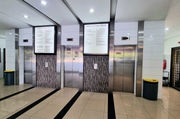 Krystal Point Commercial Centre