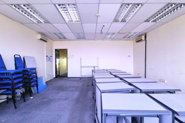 Krystal Point Commercial Centre