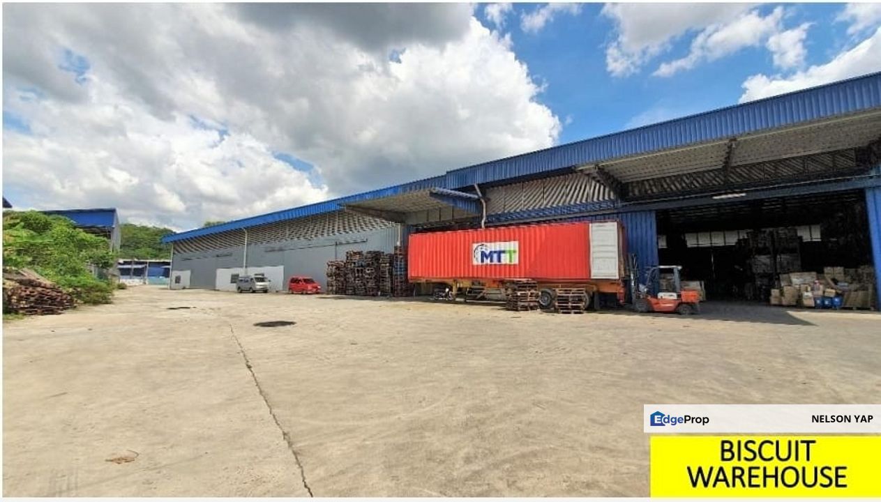 Kampung Baru Subang - U6 Shah Alam. Standalone detached warehouse for sale , Selangor, Shah Alam