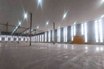 Bandar Puncak Alam, Selangor - Warehouse for rent - 144,151 sq ft