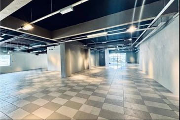 HiCom-Glenmarie Industrial Park