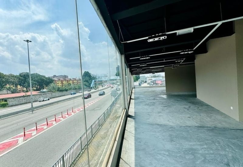 HiCom-Glenmarie Industrial Park