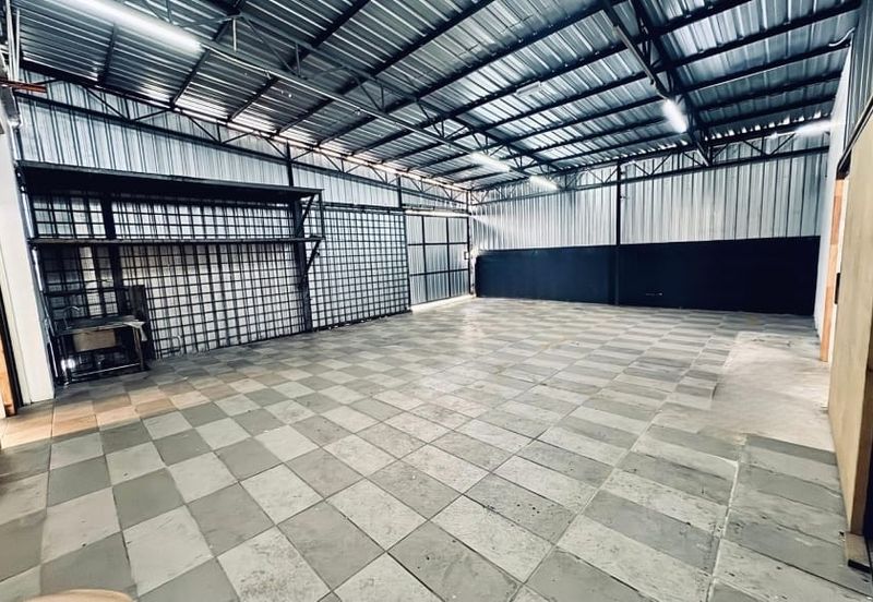 HiCom-Glenmarie Industrial Park