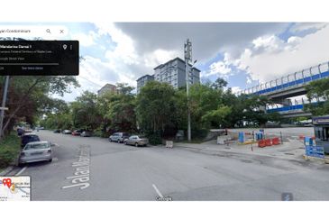 PUNCAK BANYAN CONDOMINIUM