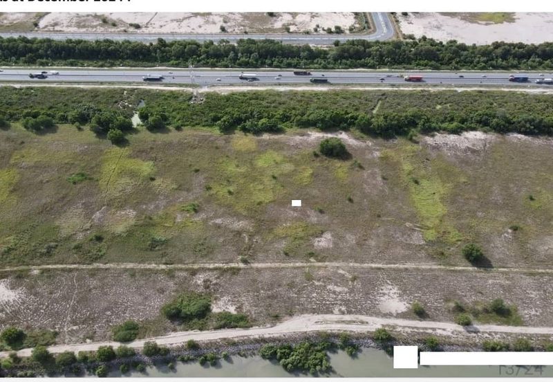 West Port, Pulau Indah