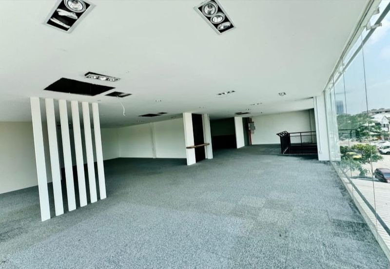 HiCom-Glenmarie Industrial Park