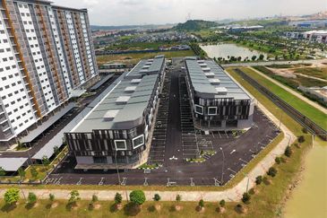 Bukit Raja Industrial Park, Klang - 2 storey shoplot for sale