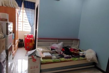 Lorong Suria Aman 10