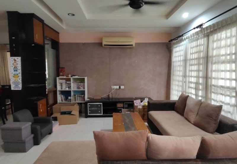 Lorong Suria Aman 10