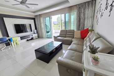 The Mews @ The Glades