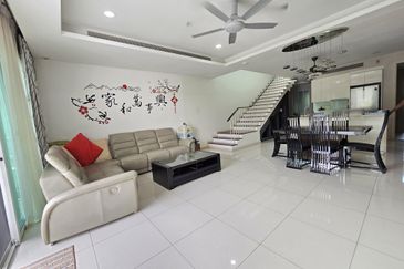 The Mews @ The Glades