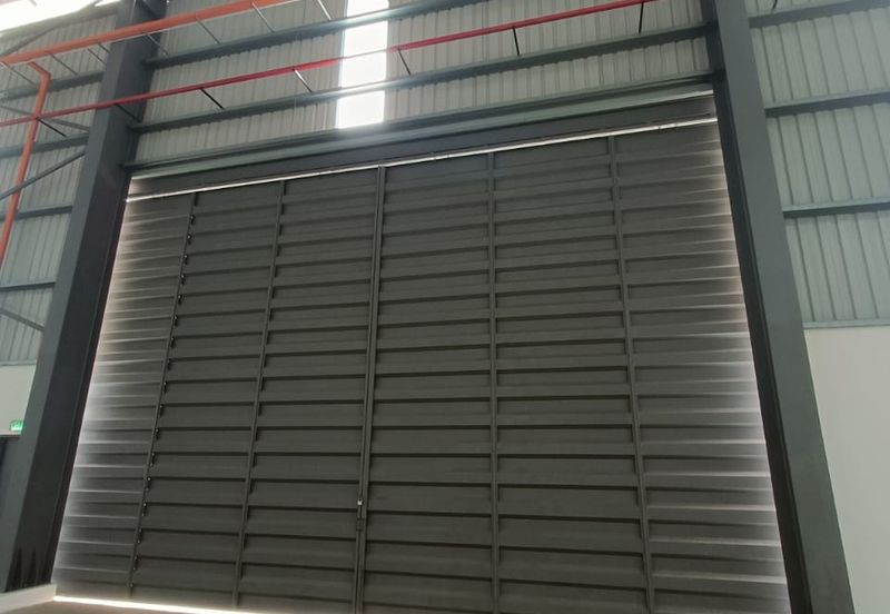 West Port, Pulau Indah