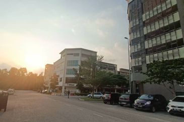 Puchong Utama, Meranti Jaya, Bukit Puchong  Commercial land 