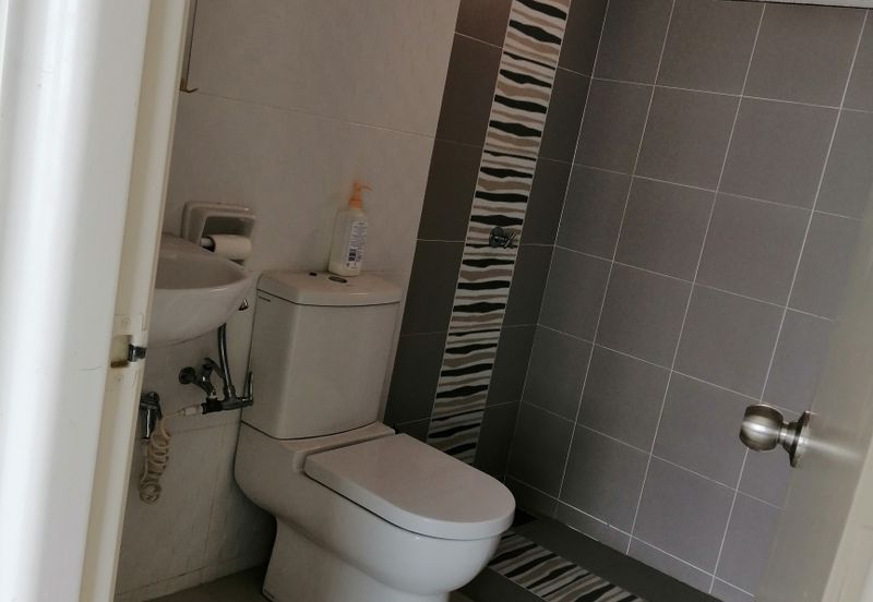 The Zest @ Kinrara 9